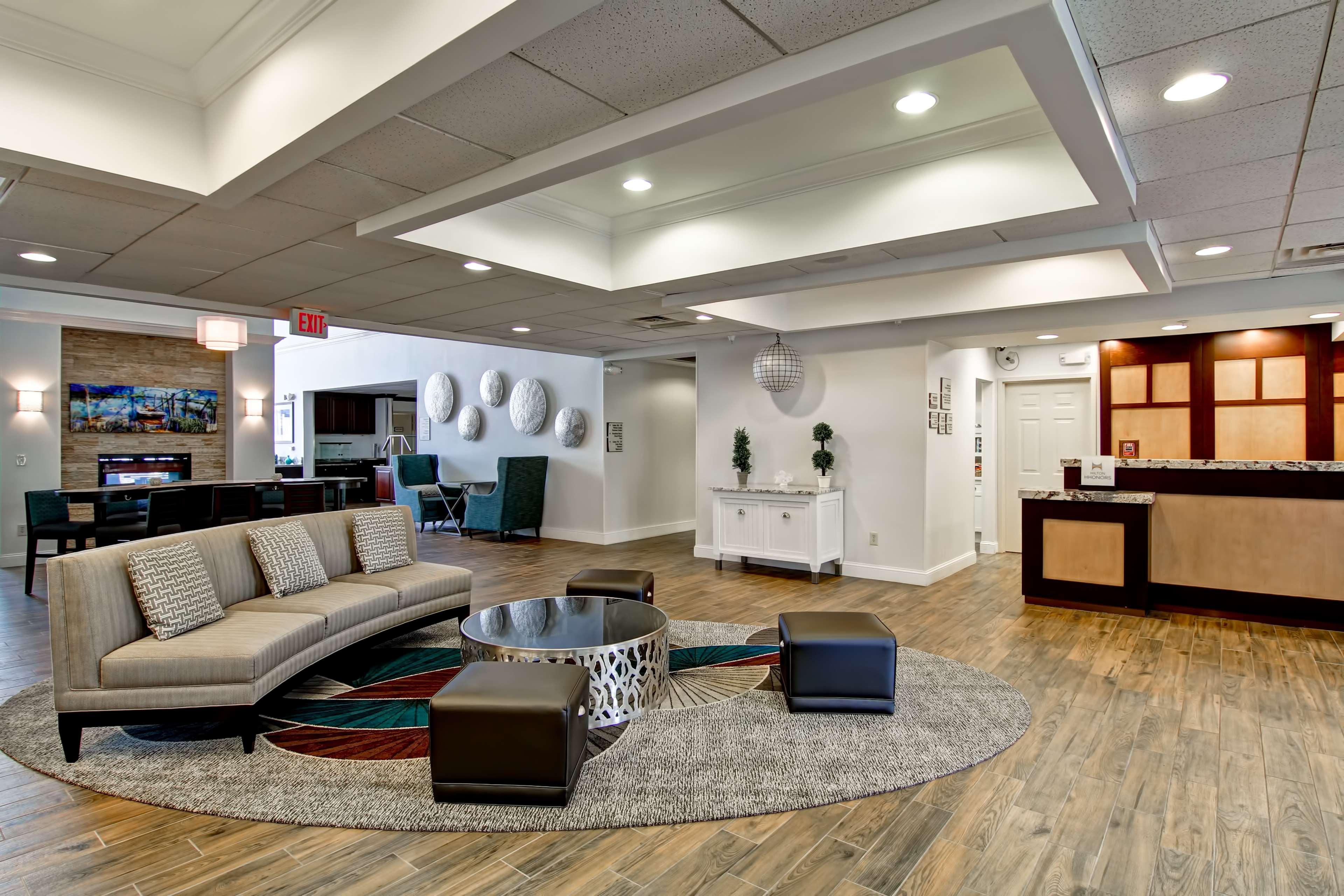 Homewood Suites By Hilton Newark-Cranford Экстерьер фото